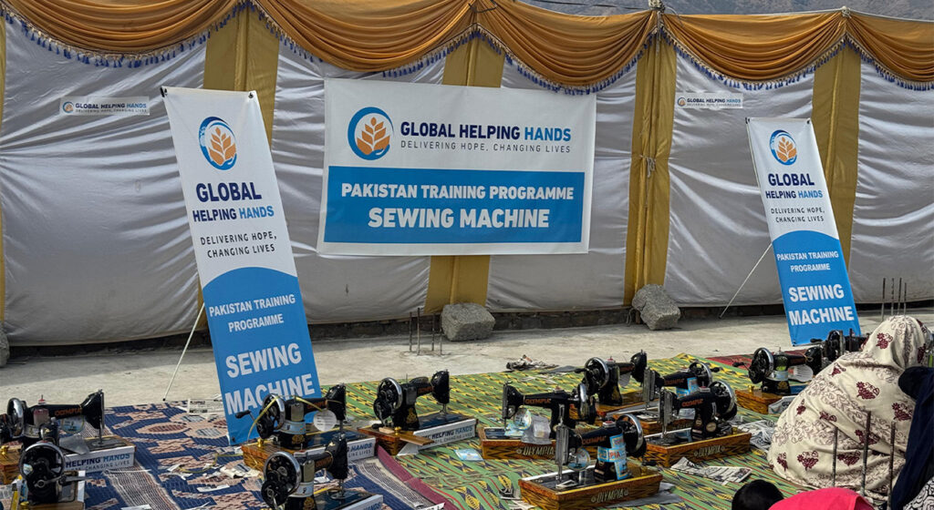 Sewing Machines photo, 2 of 4