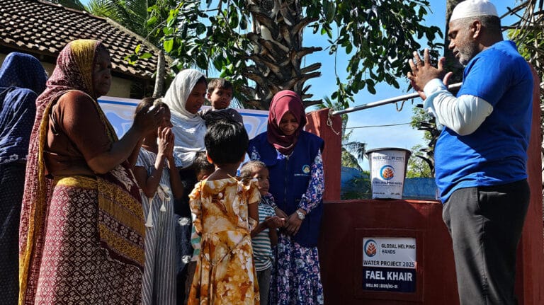 Sri Lanka Water Well photo, 2 of 13