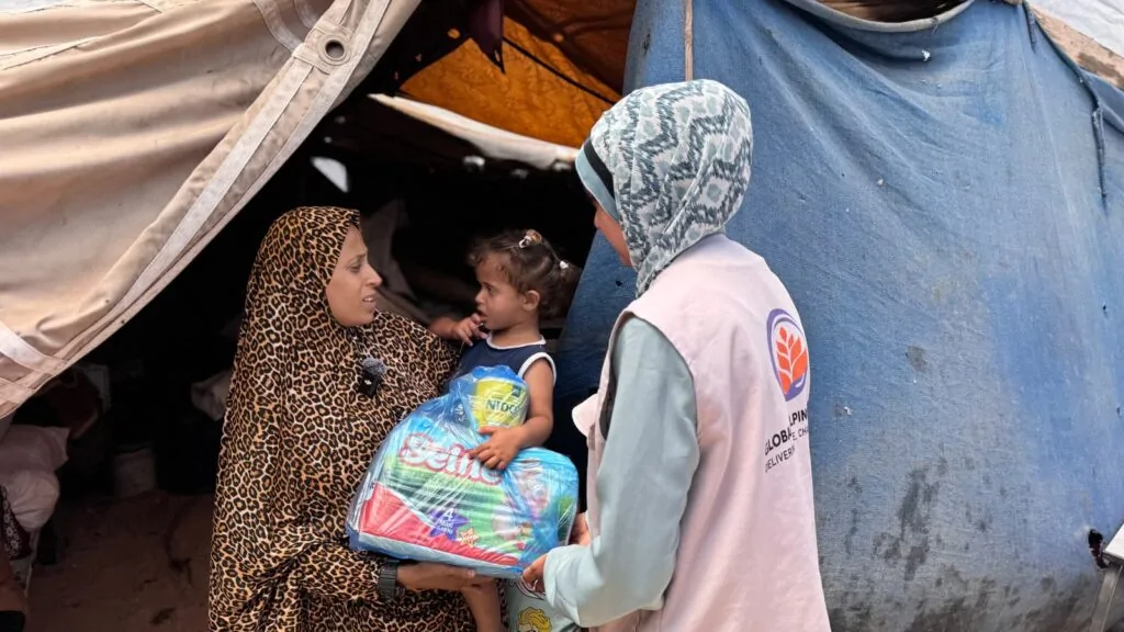 Urgent Palestine Baby Milk photo, 1 of 6