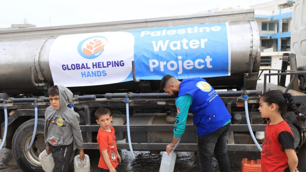Palestine Water Tanker photo, 2 of 6